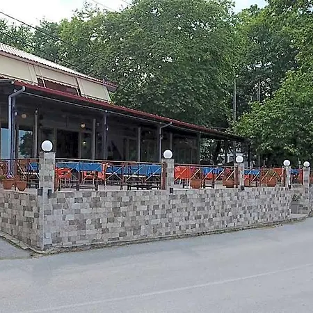 Eleni Kandilari Hotel