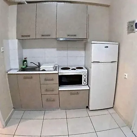 Hotel Eleni Kandilari Melivoia